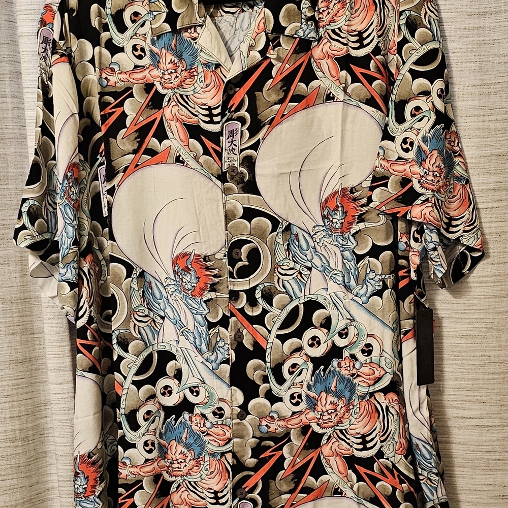 ED HARDY TATTOO COLLAGE CAMP SHIRT Button-Up Shirt